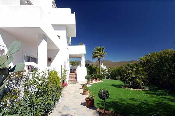 Great elevated Groundfloor apartment for sale in La Mairena
