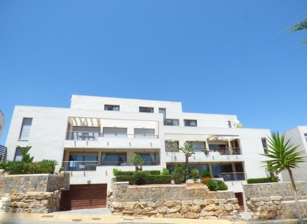 Luxury Apartment for sale in Altos de Los Monteros Marbella