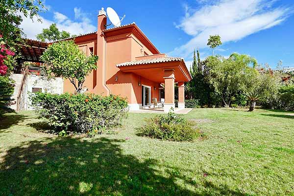 Semi-detached house for sale in Santa Clara Golf with 3 bedrooms