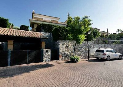 Villa for Sale in Santa Clara Golf Marbella
